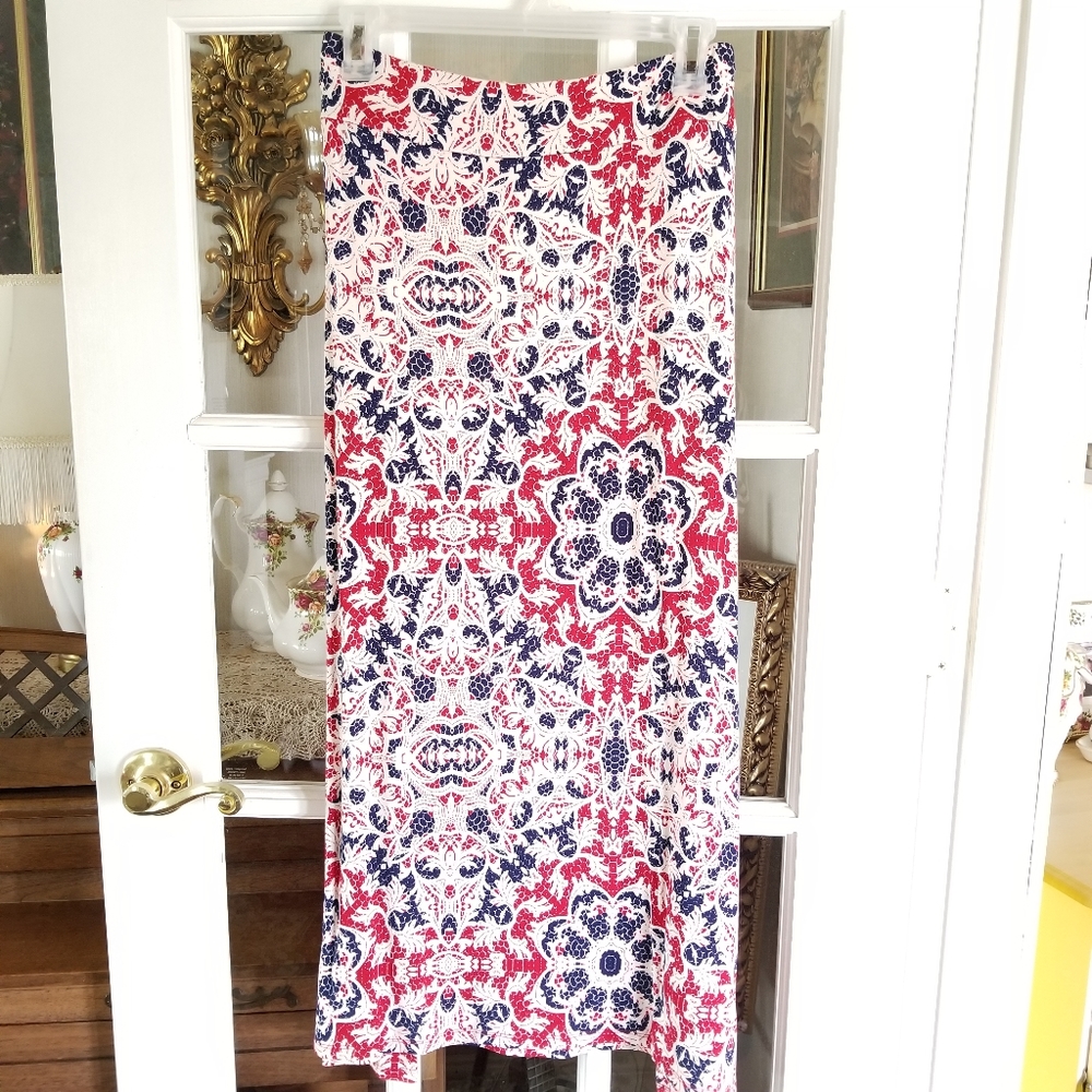 🎄 4 for $20! NWOT Liz Claiborne Maxi Skirt